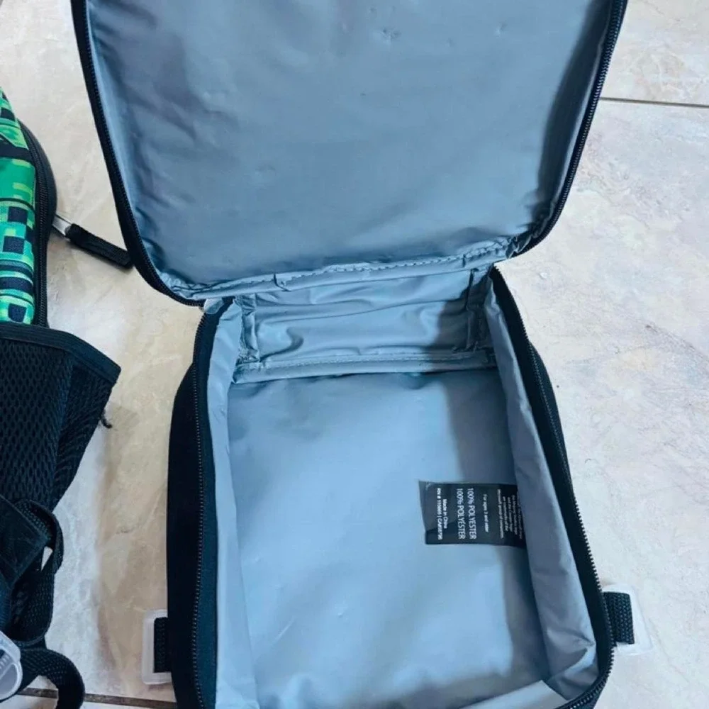 Minecraft creeper backpack